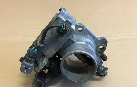 Toyota Corolla E120 E130 Throttle valve 8967221020 270205F23