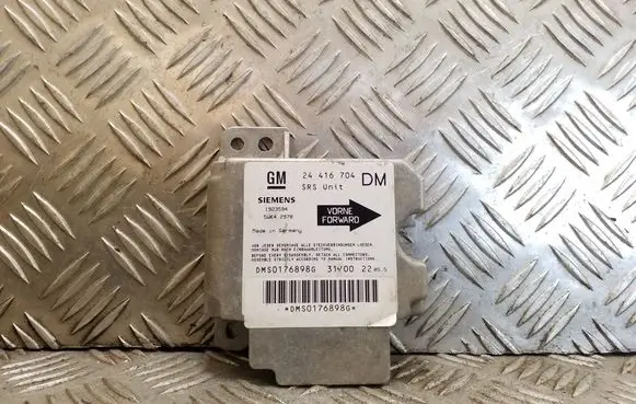 Opel Zafira A Airbag control unit/module 24416704
