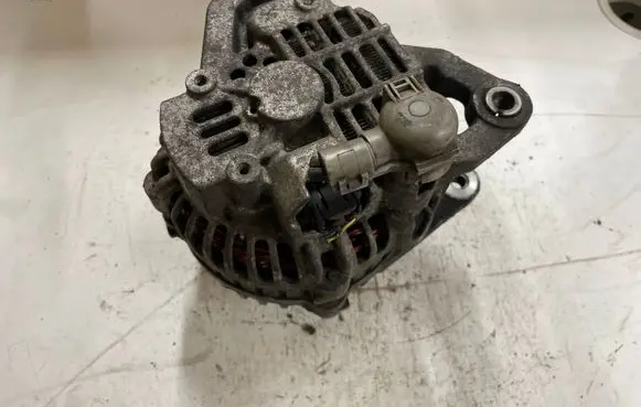 Mazda 6 Generator/alternator A3TB6581 7222