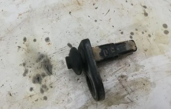 Hyundai Santa Fe Front door sensor NOCODE