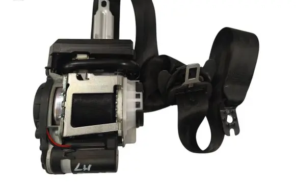 Porsche Cayenne (9Y0 9Y3) Front seatbelt 