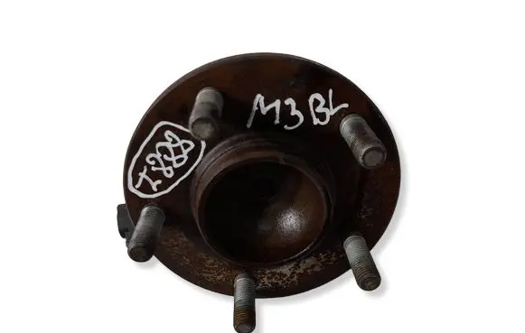 Mazda 3 II Rear wheel hub spindle/knuckle 3N612C299A