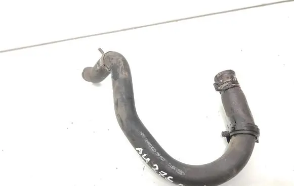 Jaguar X-Type Engine coolant pipe/hose