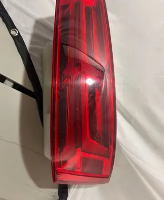 Audi Q7 4M Tailgate rear/tail lights 4M0945094D AU736SAE11S 20900203