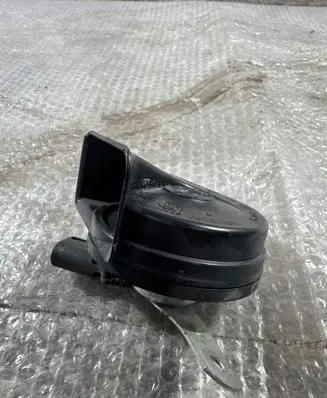 Mercedes-Benz GLE AMG (W166 - C292) Horn signal A046495 0024071202