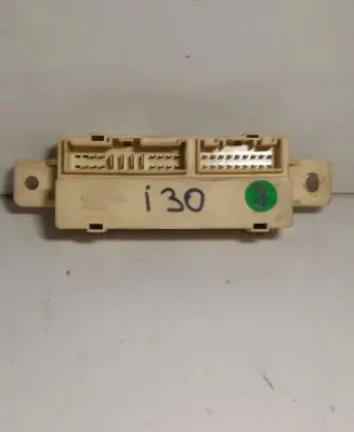 Hyundai i30 Door central lock control unit/module 919402H130 11106N AK1664