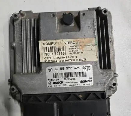 Opel Insignia A Engine control unit/module 0281017452 55577674 55575350
