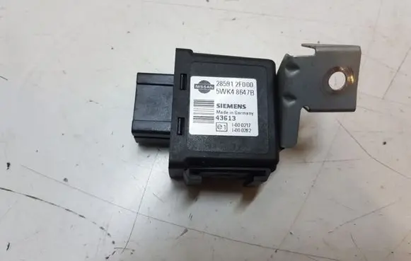 Nissan X-Trail T30 Immobilizer control unit/module 285912F000