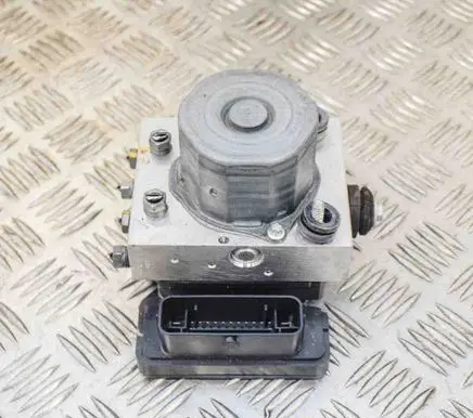 Maserati Ghibli ABS Pump 2265106455 670008166