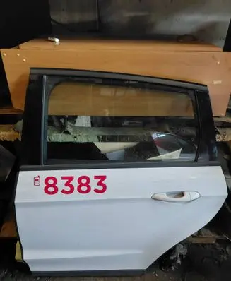 Ford S-MAX Rear door