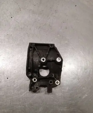 Volvo V50 A/C compressor mount bracket 9646719580