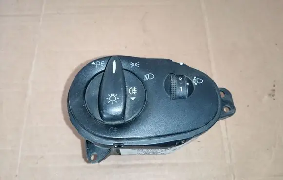 Ford Focus Light switch 98AG13A024CH