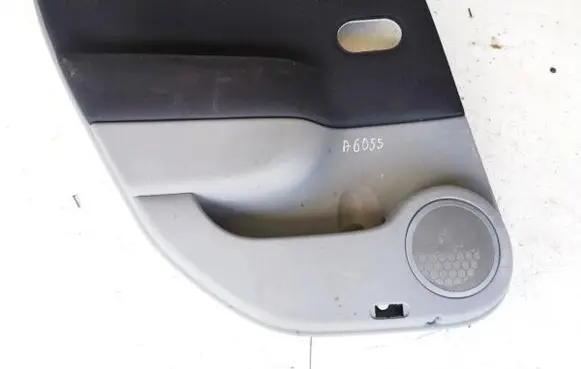 Renault Scenic II - Grand scenic II Rear door card panel trim 156018052a 8200235837