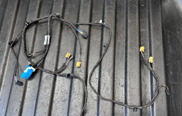 Audi A4 S4 B9 8W Front door wiring loom 4M0972977 8W0971035 TAB026205