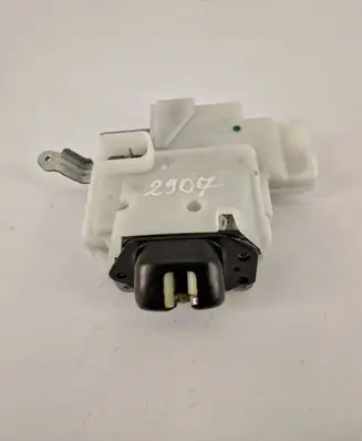 Nissan X-Trail T32 Tailgate/trunk/boot lock/catch/latch 