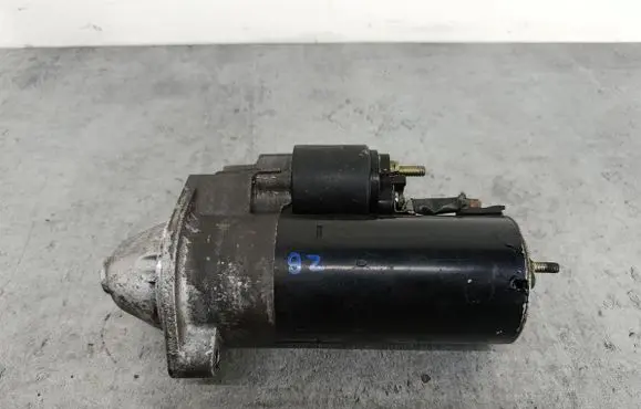 Volkswagen PASSAT B5.5 Starter motor 