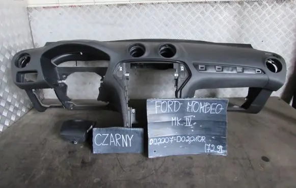 Ford Mondeo MK IV Dashboard 