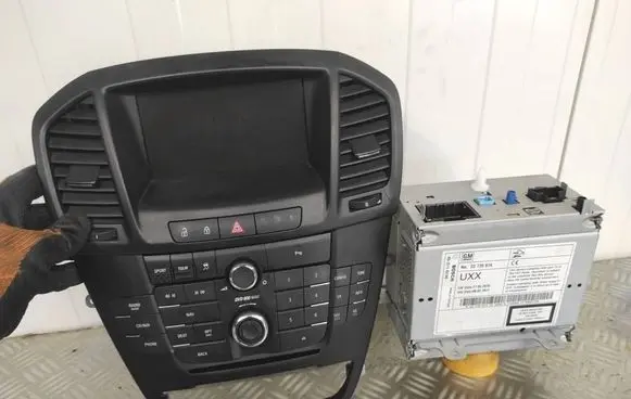 Opel Insignia A Screen/display/small screen 22764032 22739814 TWOJEAUTOWYSZKOW