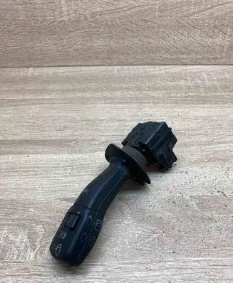 BMW 5 E39 Wiper control stalk 8360879 01200920