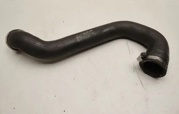 Air intake hose/pipe