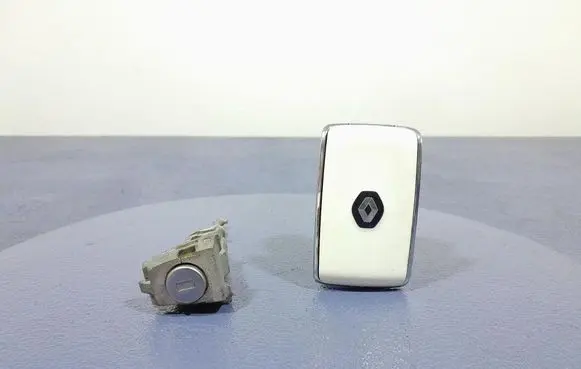 Renault Espace - Grand espace V Ignition lock 2014DJ3370