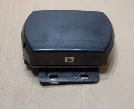 BMW 7 G11 G12 Distronic sensor radar 6889079