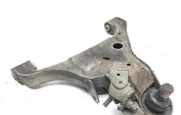 Nissan Navara D23 Front lower control arm/wishbone