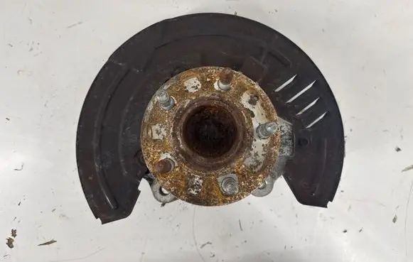 Chevrolet Camaro Front wheel hub 84004746 22998498 84169866
