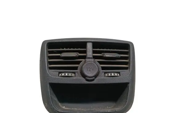 Peugeot 508 Rear air vent grill 96866080877 9686453677