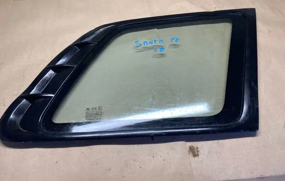 Hyundai Santa Fe Rear side window 43R000050 A004138 DOT736M55SAAS2