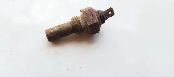 BMW 3 E30 Coolant temperature sensor 0824121003