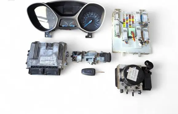 Engine ECU kit and lock set