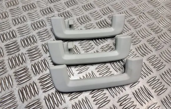 Ford C-MAX I A set of handles for the ceiling 
