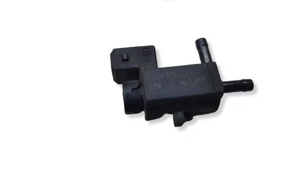 Jaguar F-Pace Vacuum valve 70435600