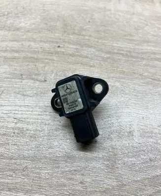 Mercedes-Benz E W211 Air pressure sensor A0041538428 MB12233209
