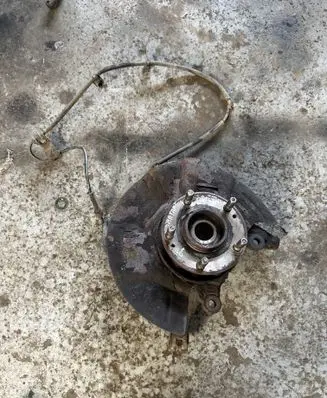 Hyundai Santa Fe Front wheel hub 517162W000