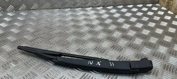 Nissan X-Trail T32 Rear wiper blade arm