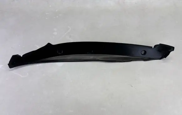 Volkswagen Polo VI Fender foam support/seal 2G0821112 S226