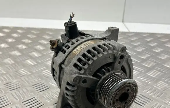 Toyota Corolla E140 E150 Generator/alternator 14V100A 1042102320