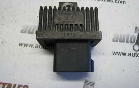 Mitsubishi Carisma Glow plug pre-heat relay 7700115078