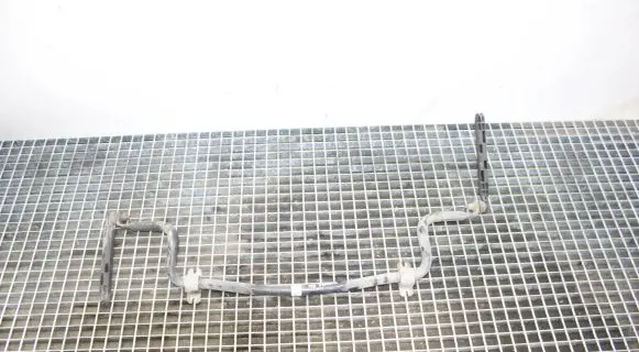 Chevrolet Orlando Front anti-roll bar/sway bar 13351249