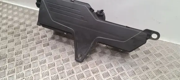 BMW 4 F32 F33 Air filter box 8578649