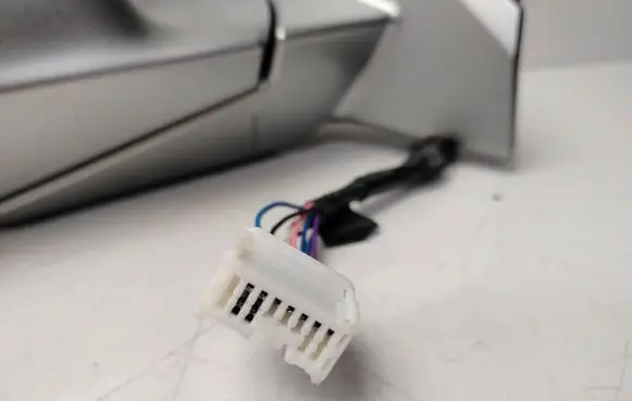 Honda CR-V Front door electric wing mirror