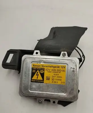Volkswagen Golf VI Voltage converter/converter module 5DV00900000 158811006281AF