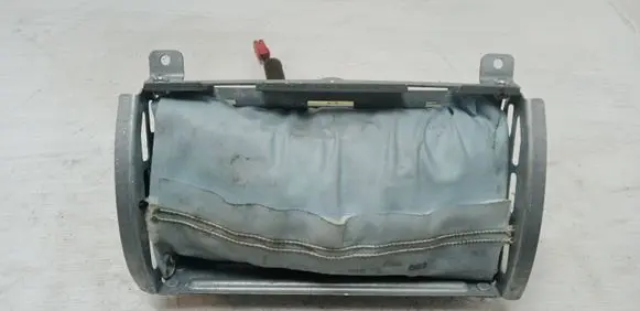 Mitsubishi Carisma Passenger airbag 570605100F 570606600