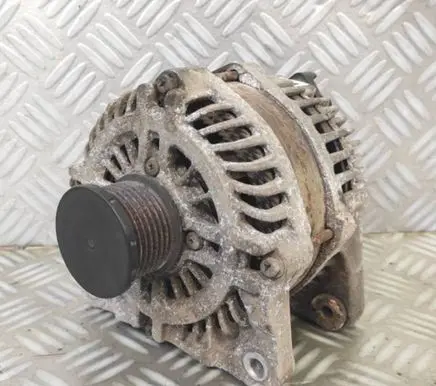 Nissan NV400 Generator/alternator 231008137R