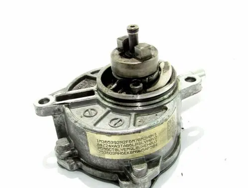 Mercedes-Benz E W211 Vacuum pump A6462300465