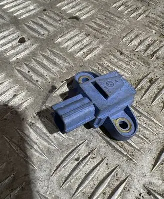 Volkswagen Golf V Airbag deployment crash/impact sensor 1K0955557