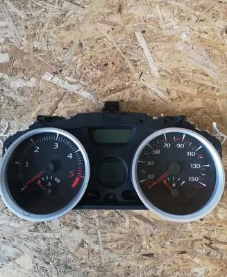 Renault Megane II Speedometer (instrument cluster) 8200720315 8200720315J