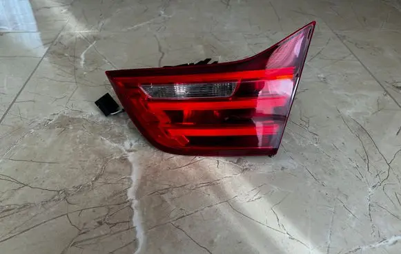 BMW 4 F32 F33 Tailgate rear/tail lights 7296102 63217296102